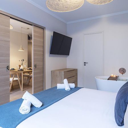The Blue Suite On Champs Elysees Avenue باريس المظهر الخارجي الصورة