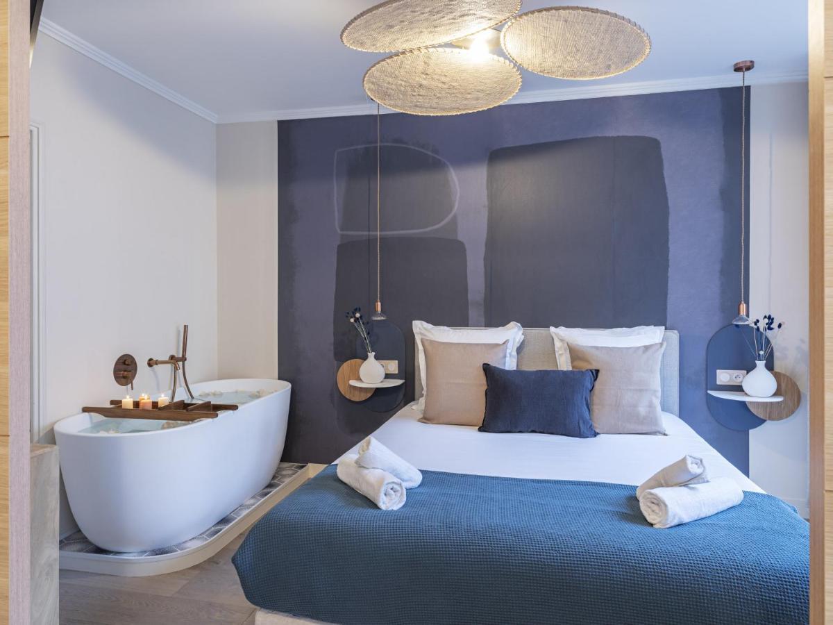 The Blue Suite On Champs Elysees Avenue باريس المظهر الخارجي الصورة