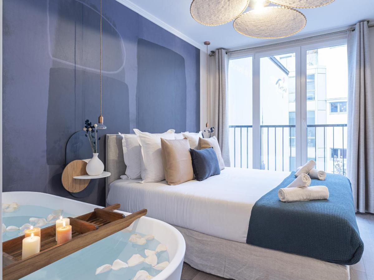 The Blue Suite On Champs Elysees Avenue باريس المظهر الخارجي الصورة