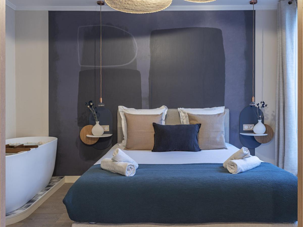 The Blue Suite On Champs Elysees Avenue باريس المظهر الخارجي الصورة